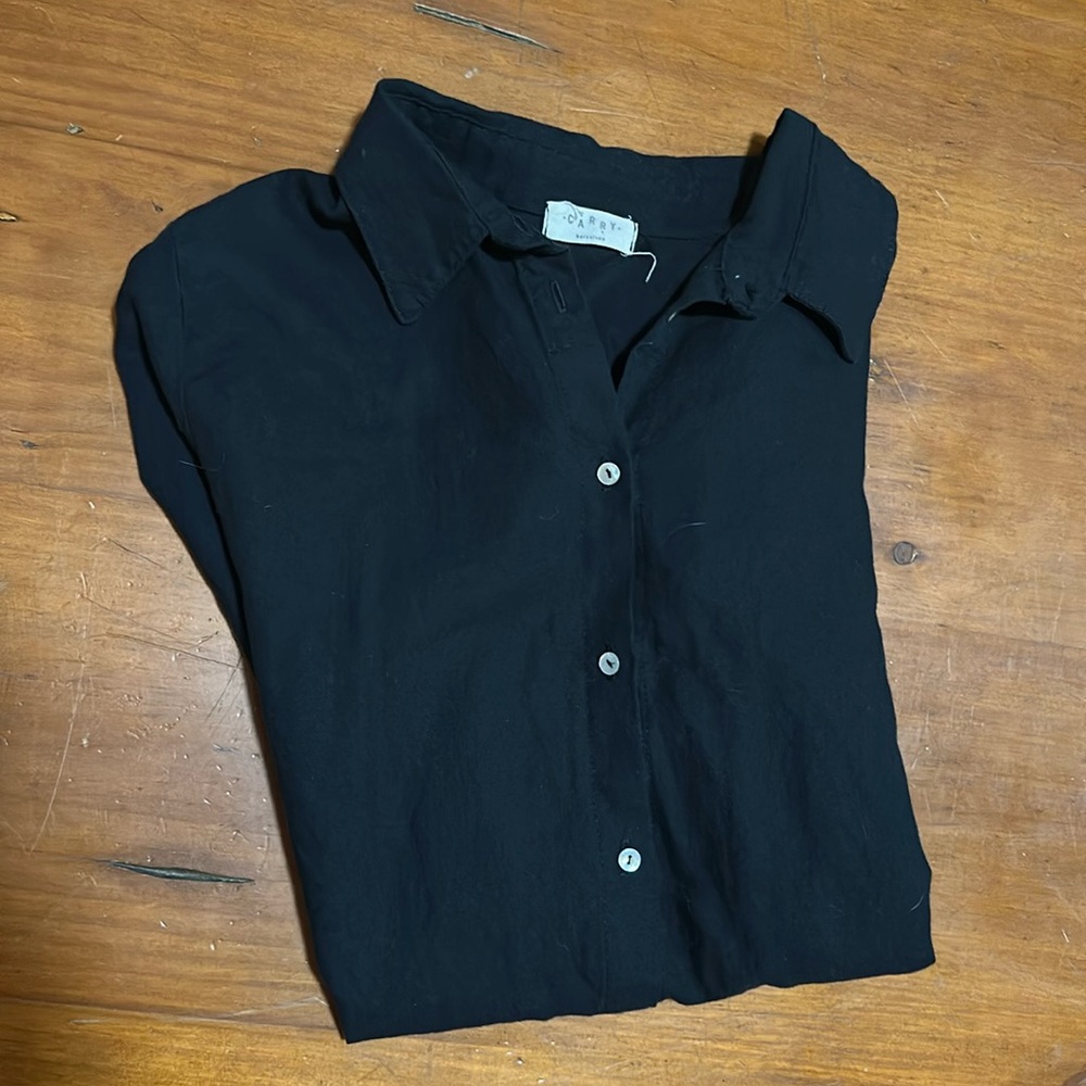 Spanish made - black button up - women’s